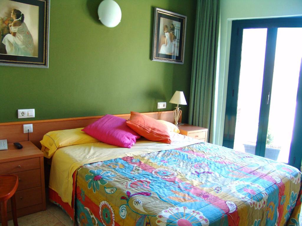 Hotel Pinxo Santa Coloma De Farners Kamer foto