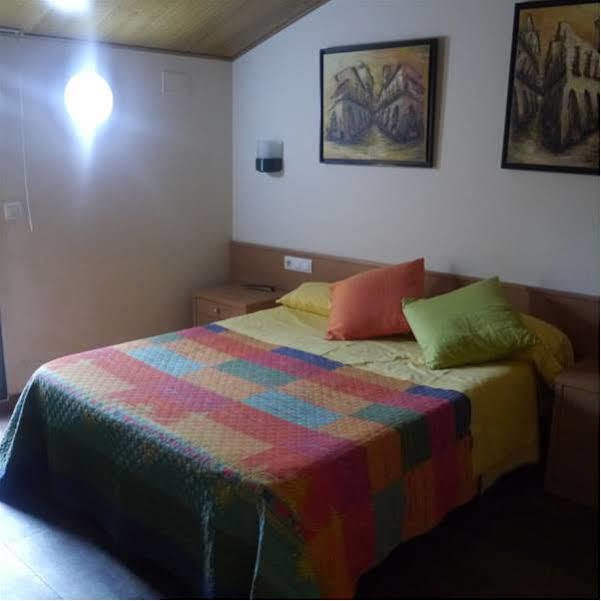 Hotel Pinxo Santa Coloma De Farners Buitenkant foto