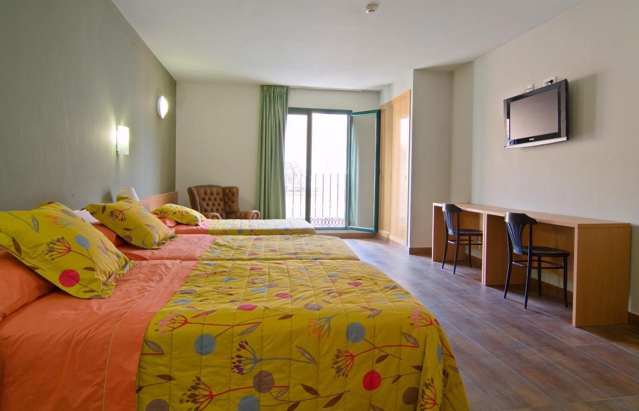 Hotel Pinxo Santa Coloma De Farners Buitenkant foto